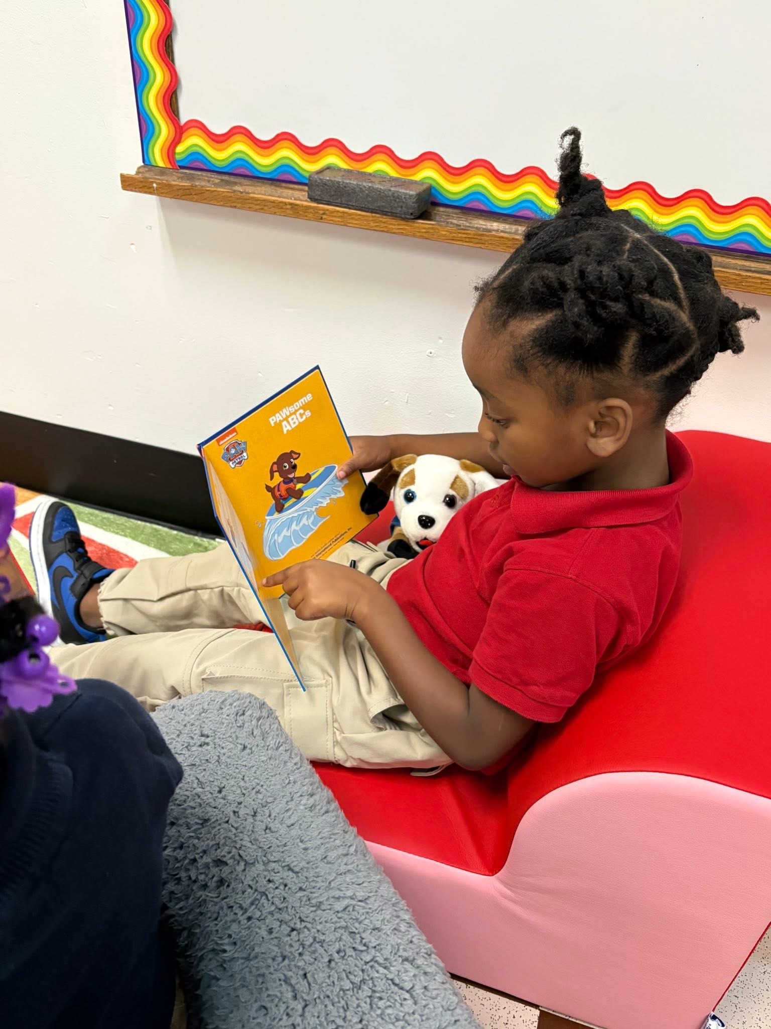 Preschooler reading 1