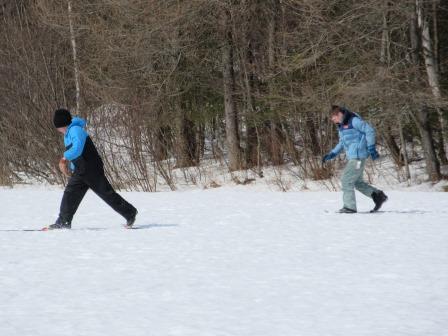 Siskin Skiing_031325