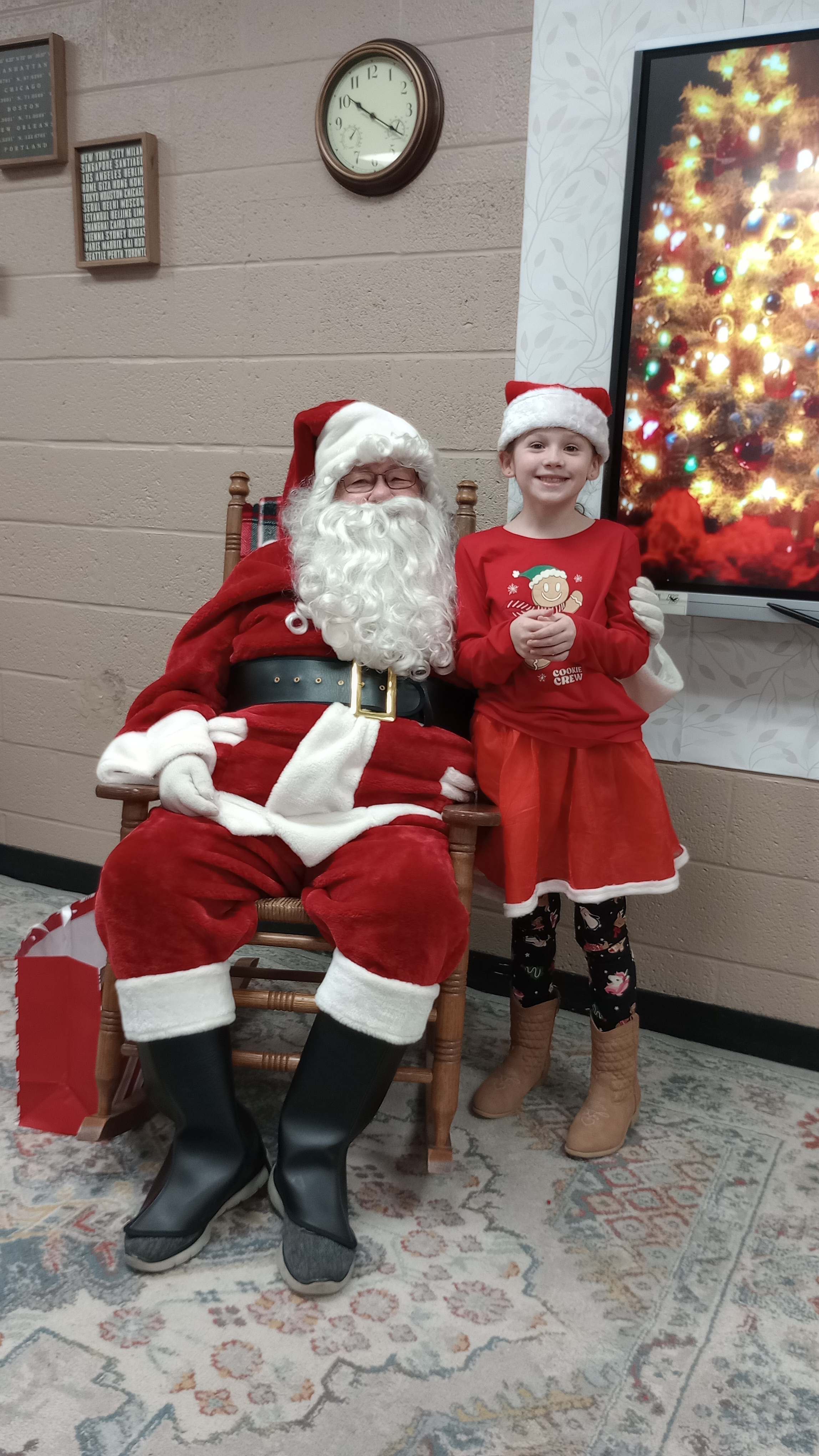 West Carroll Elementary School celebrated a "Candyland Christmas" to reward students who demonstrated exemplary behavior during the second nine weeks of the school year. The event was packed with exciting activities, fostering both fun and community spirit.