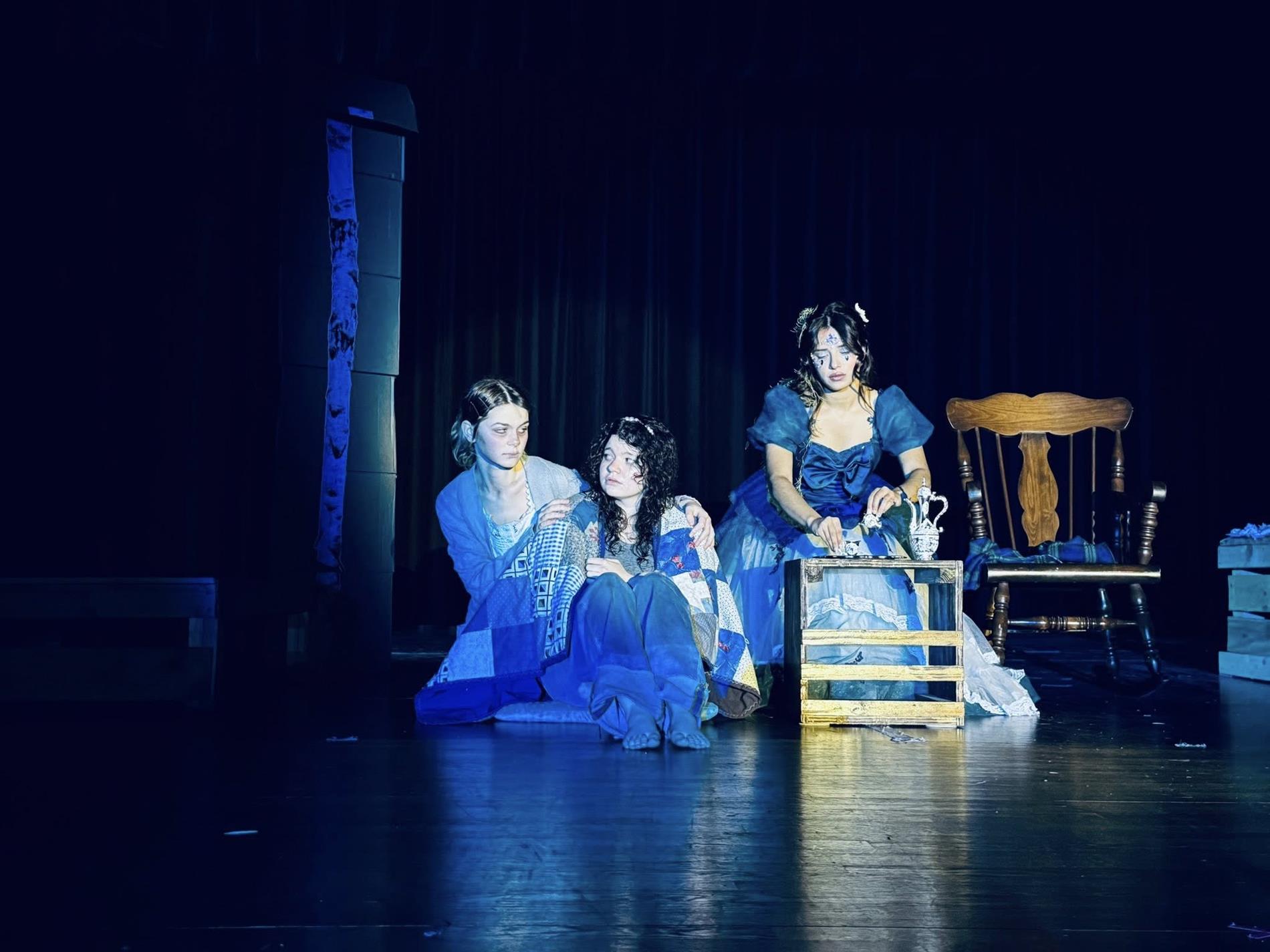theatre 4