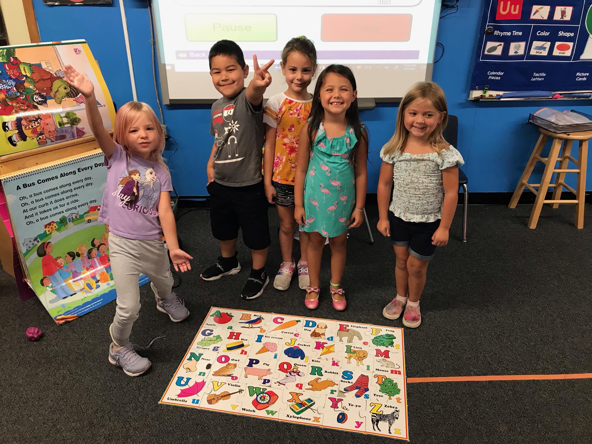 kindergarten building puzzles 
