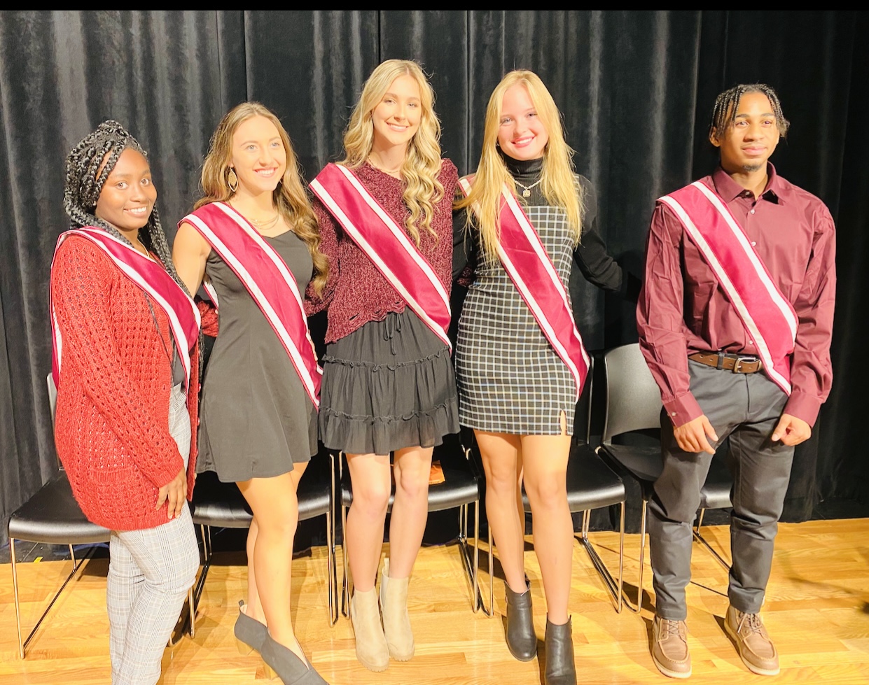 VHS SGA Executive Committee VHS SGA Executive Committee