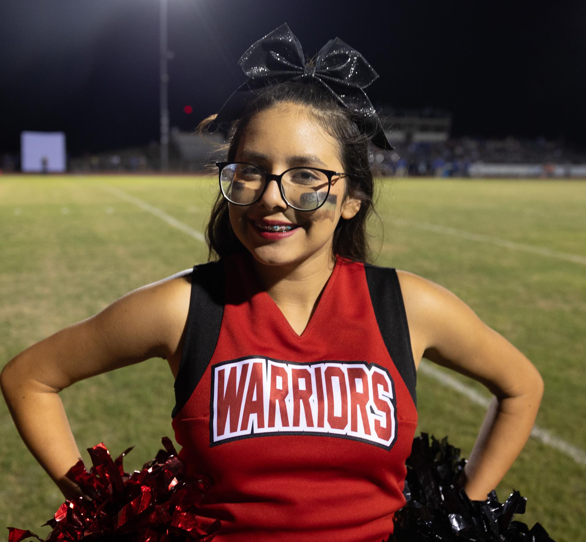 Ingram Tom Moore cheerleaders at Comfort High School