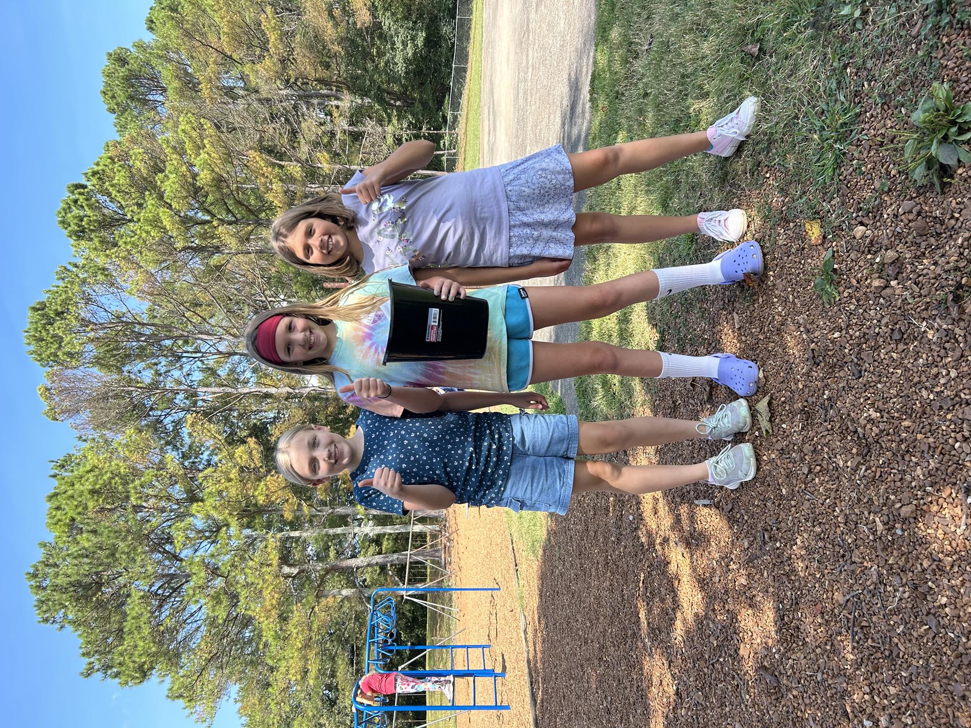 Fifth Graders Stepping Up to Clean Up