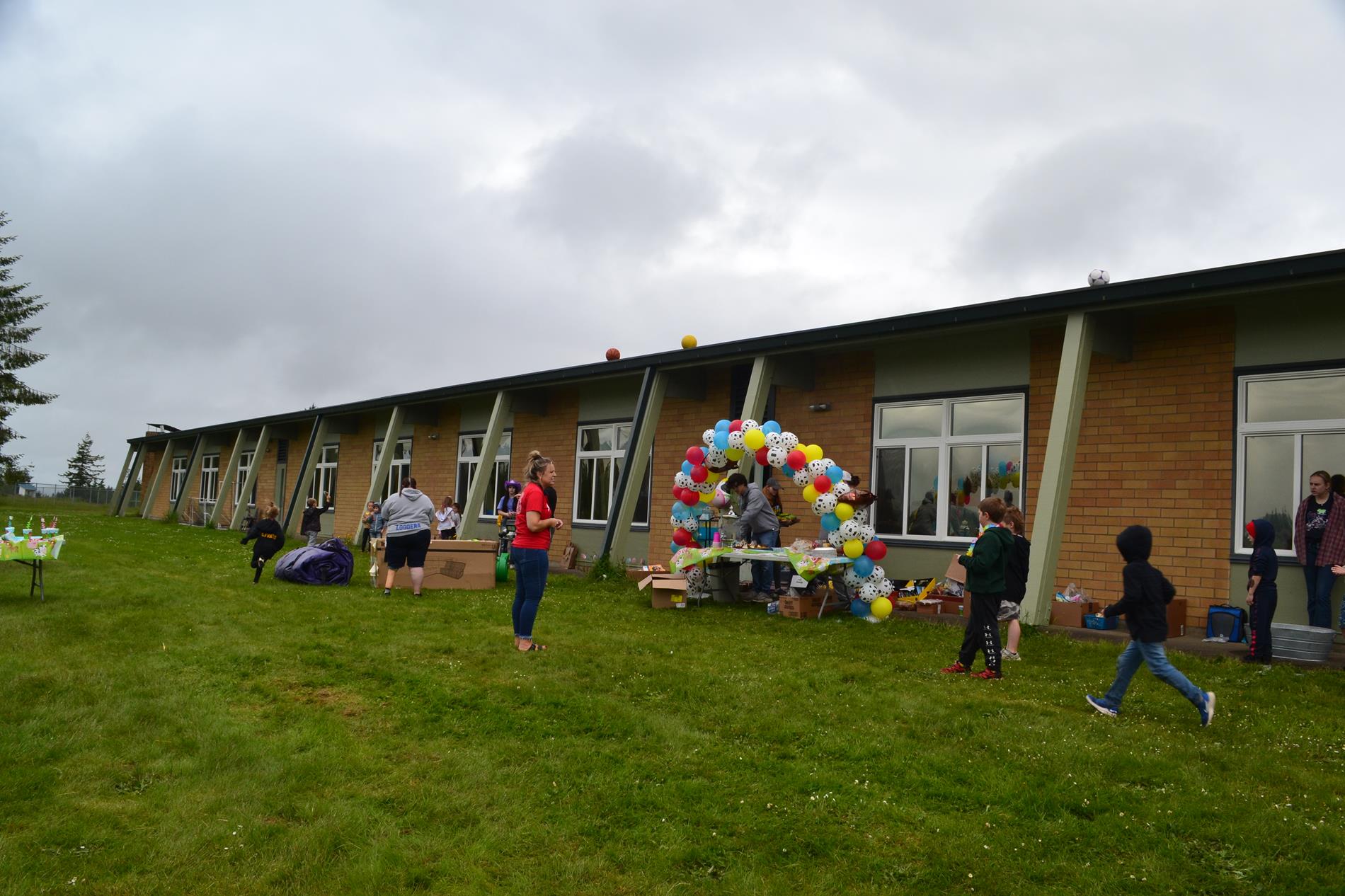 Kindergarteners enjoying Farm Day events