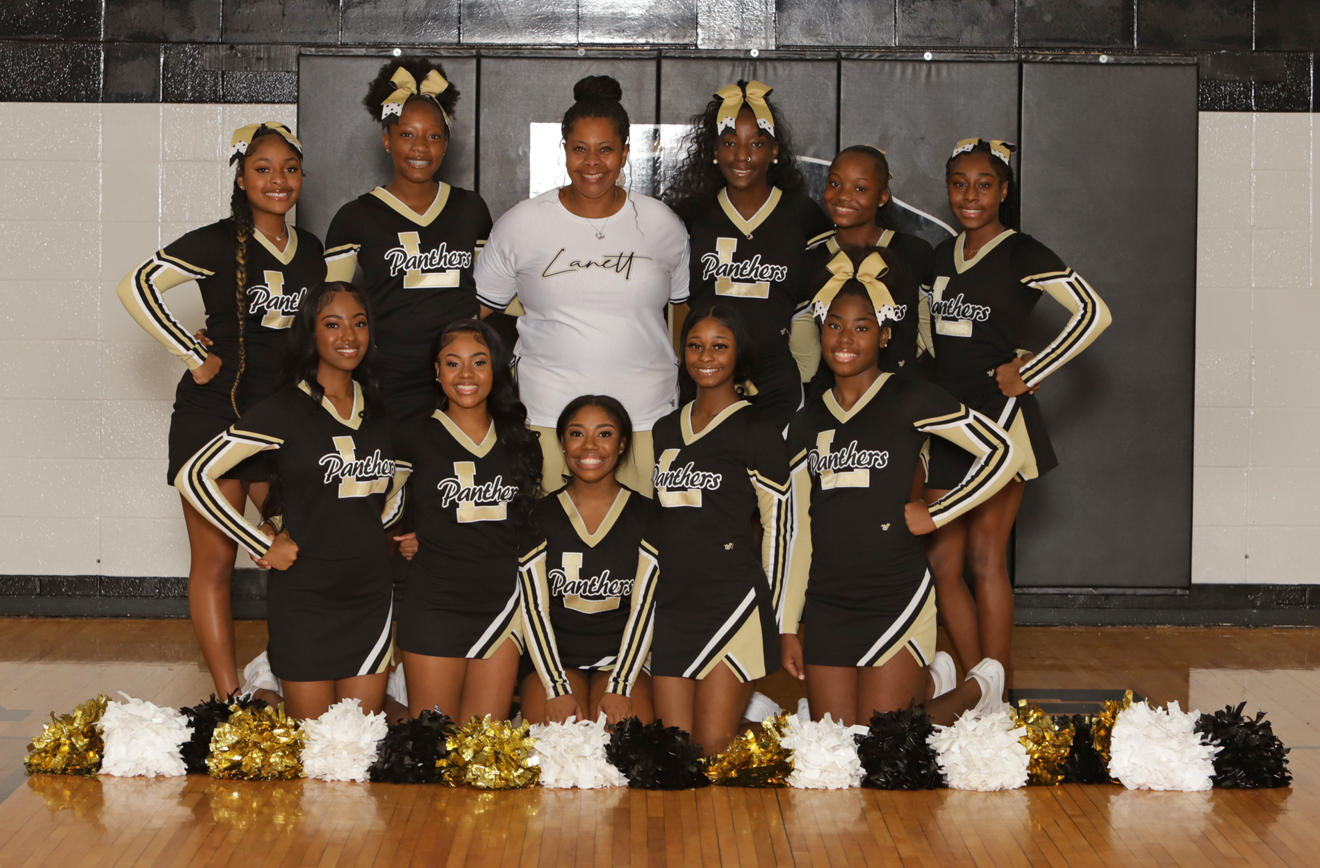 LHS Varsity Cheer Group Photo 
