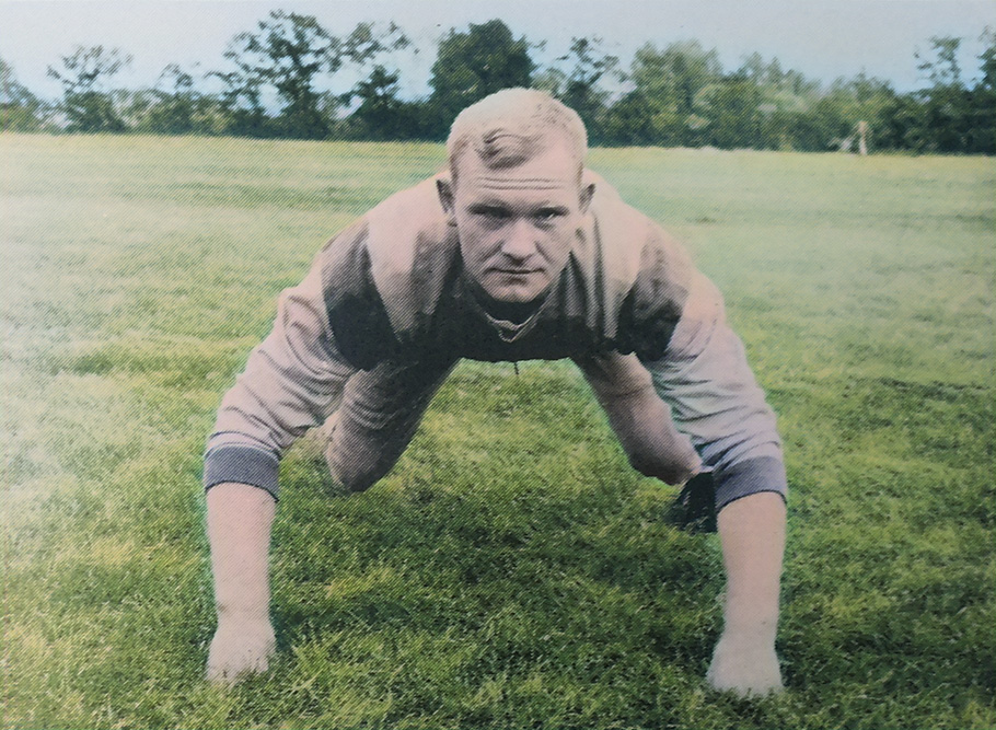 Joe Brown, tackle