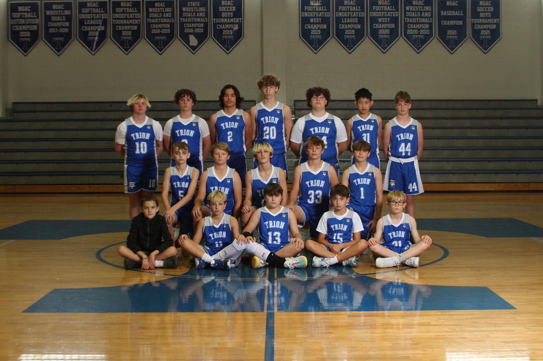 24-25 Boys Basketball Team Photo