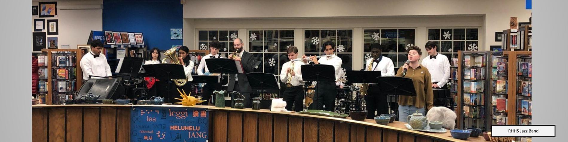 Jazz band playing at the Art Show