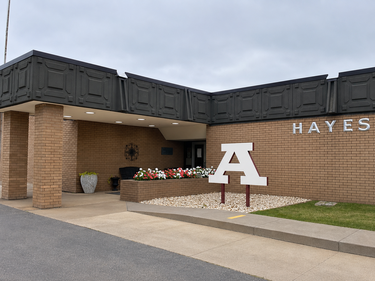 hayes grade center building
