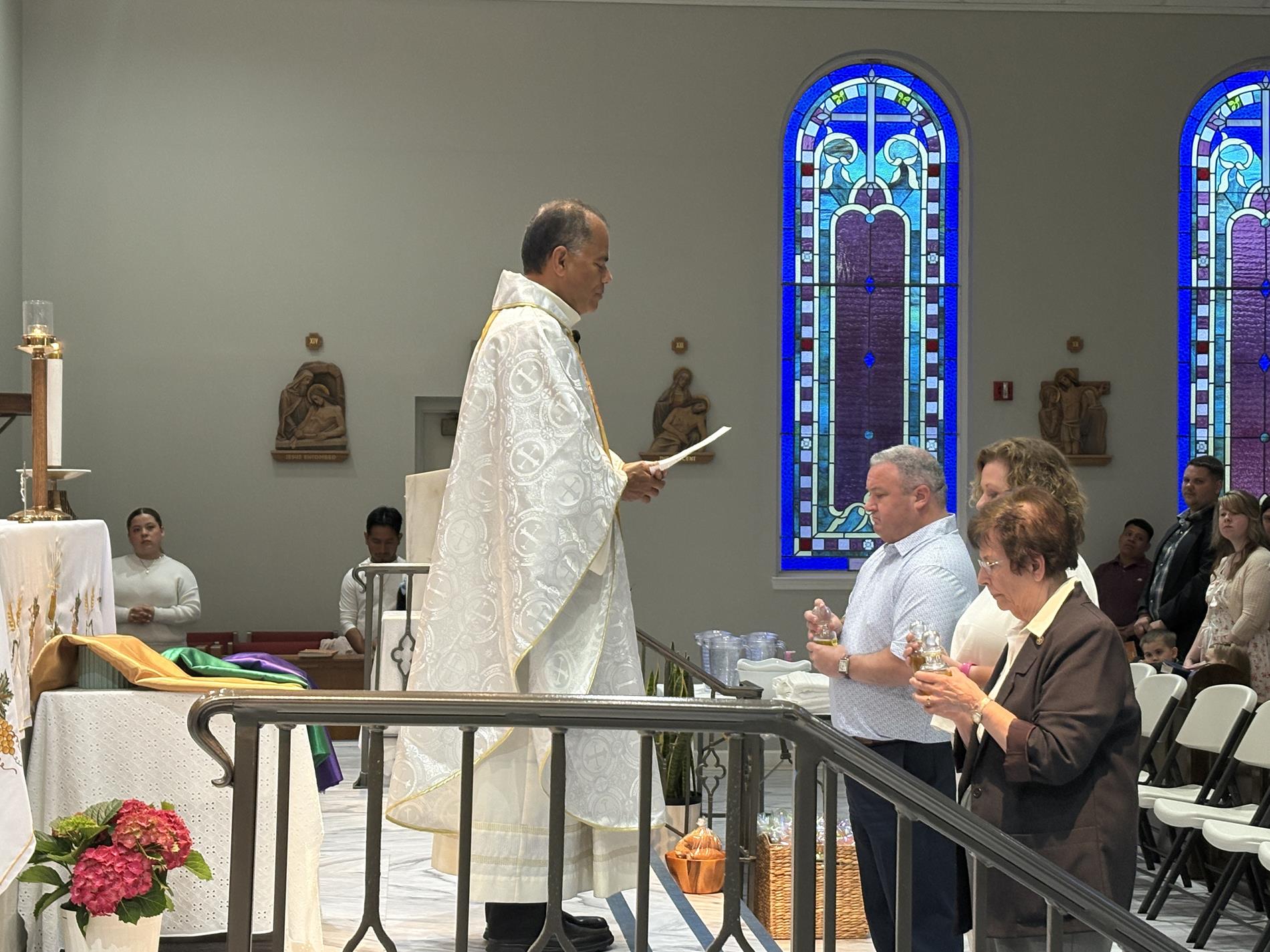 Bringing the oils to the altar