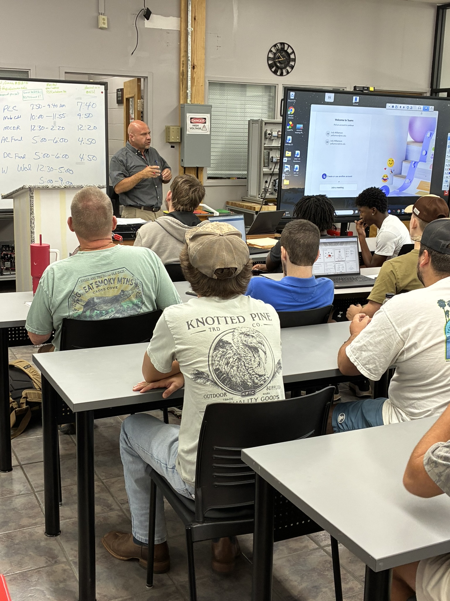Students in ILT Class Setting listening to Instructor