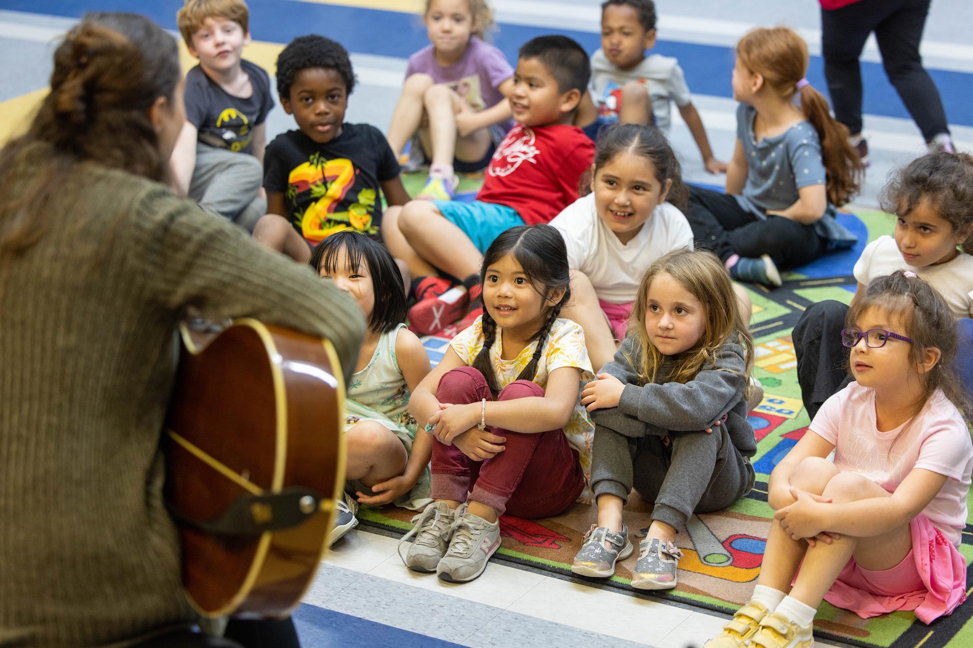 Kids sitting in music class