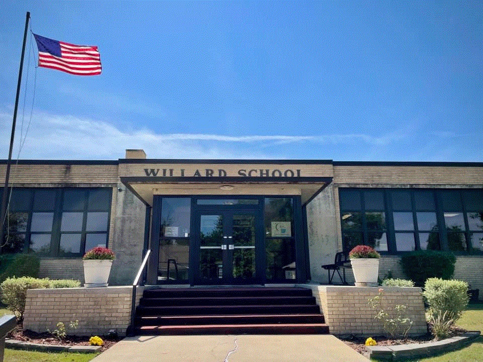 willard grade center building