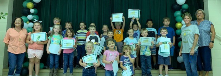 Kindergarten students getting awards