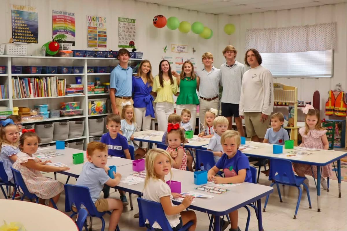 Seniors & Pre-K