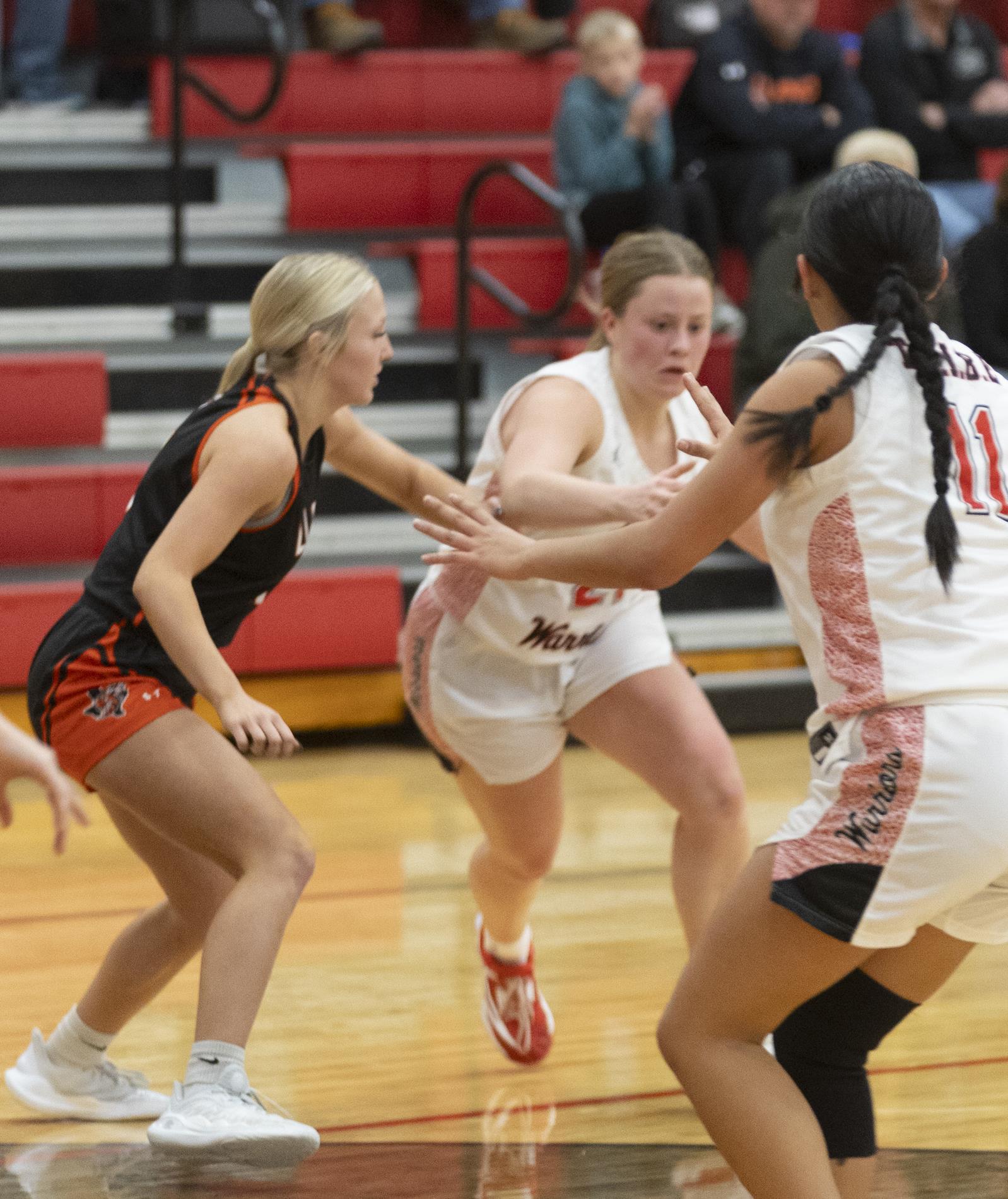 Ingram Tom Moore girls basketball vs Llano