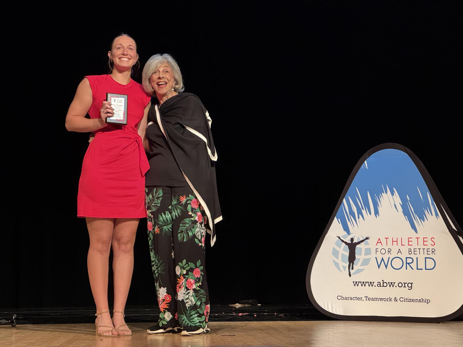 Mary Lois Griffis is Named Vince Dooley Award Winner