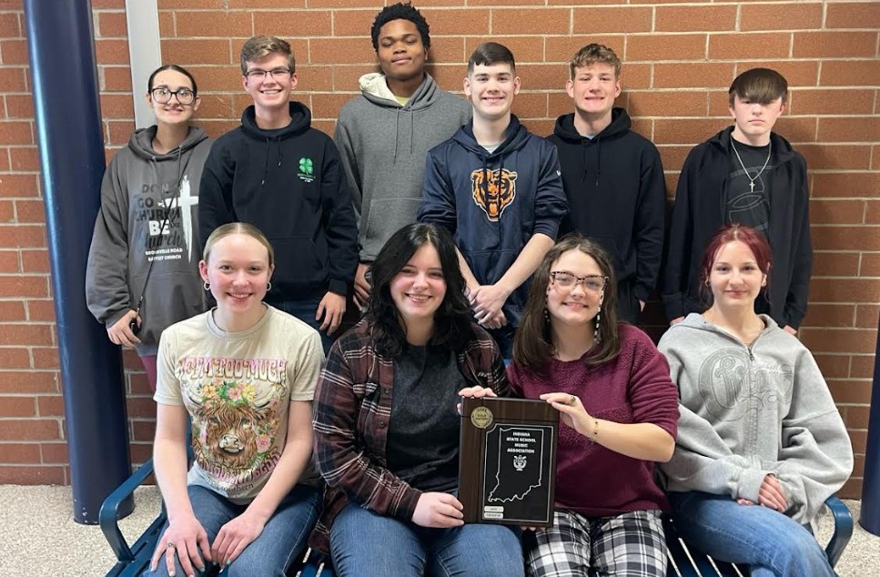 Congratulations to the FCHS Symphonic Choir who received gold ratings from all three judges this past Saturday at the ISSMA Jazz Contest at Indian Creek.
