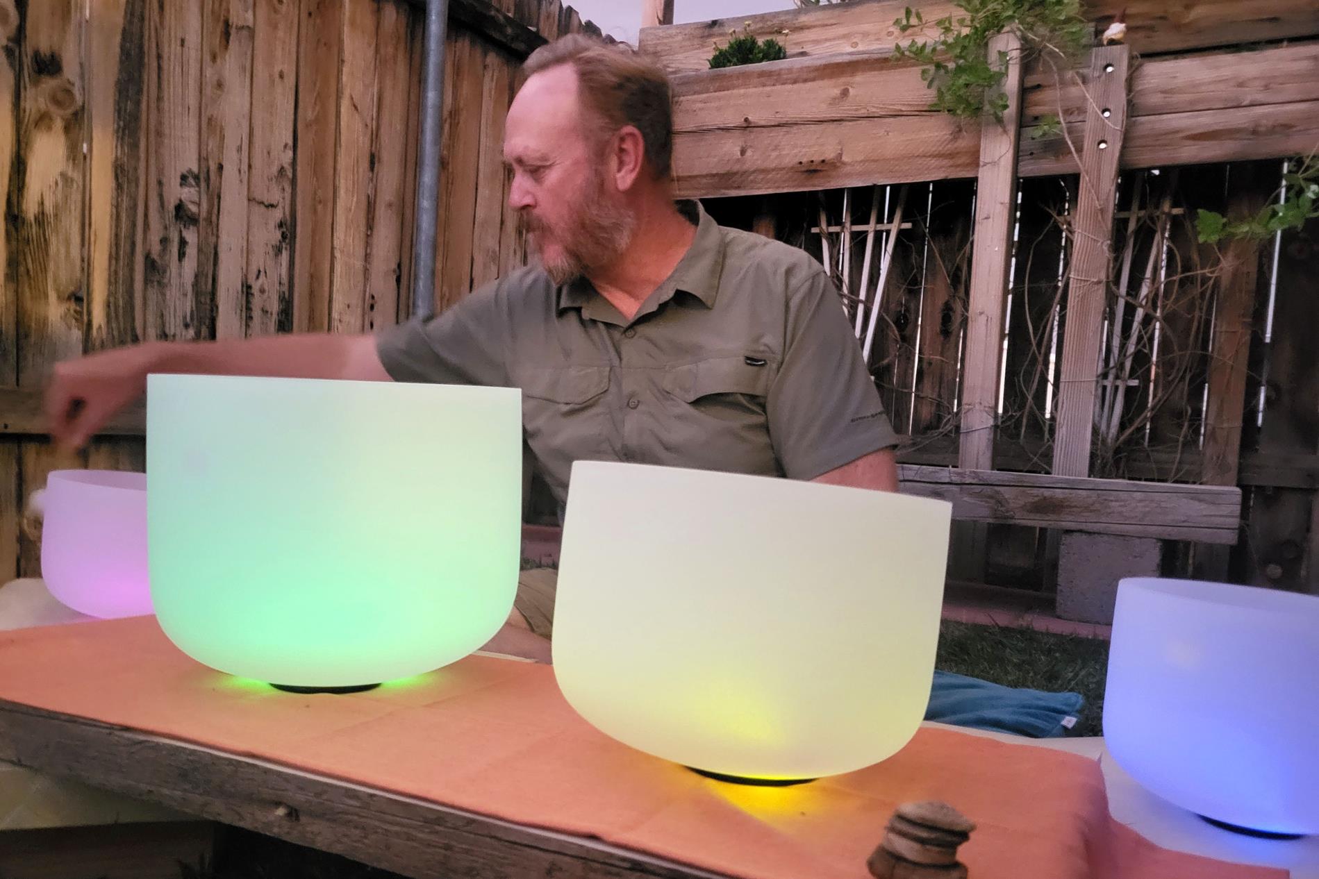 Guide Playing Crystal Singing bowls