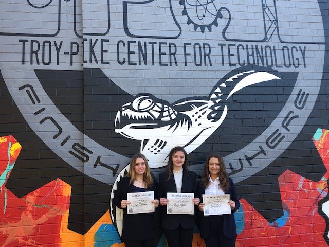 3 students competed in the HOSE State Qualifying testing.