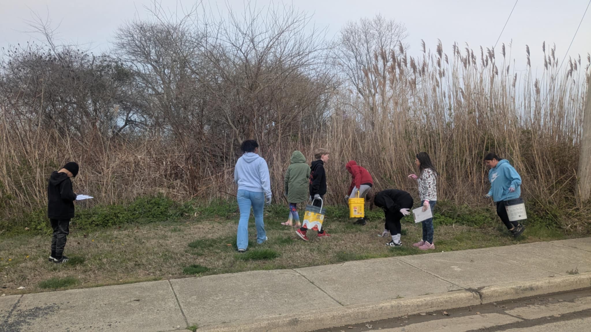 VECC Beach cleanup April 2025