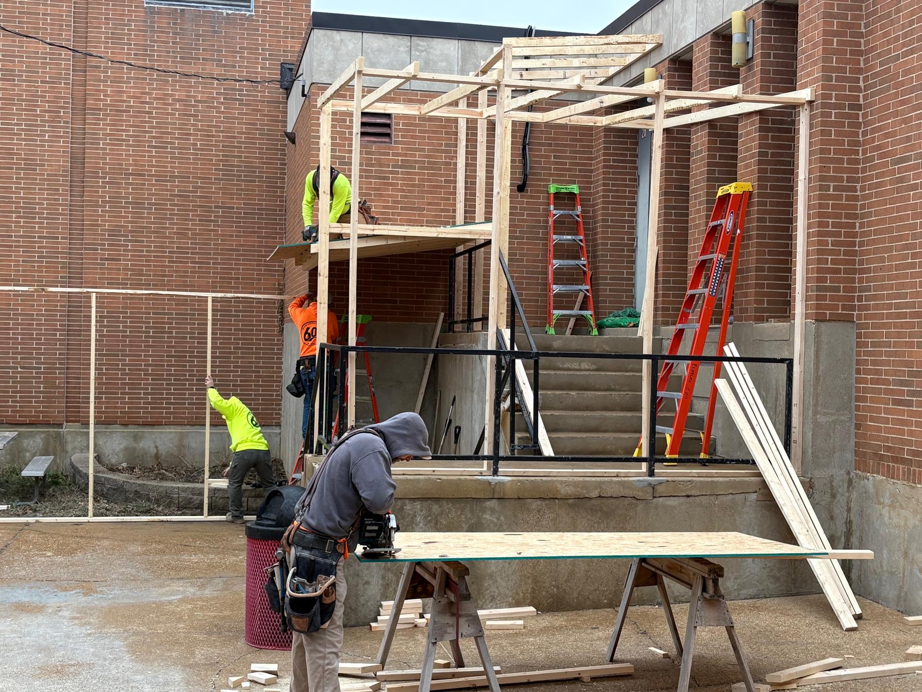 Covered path courtyard