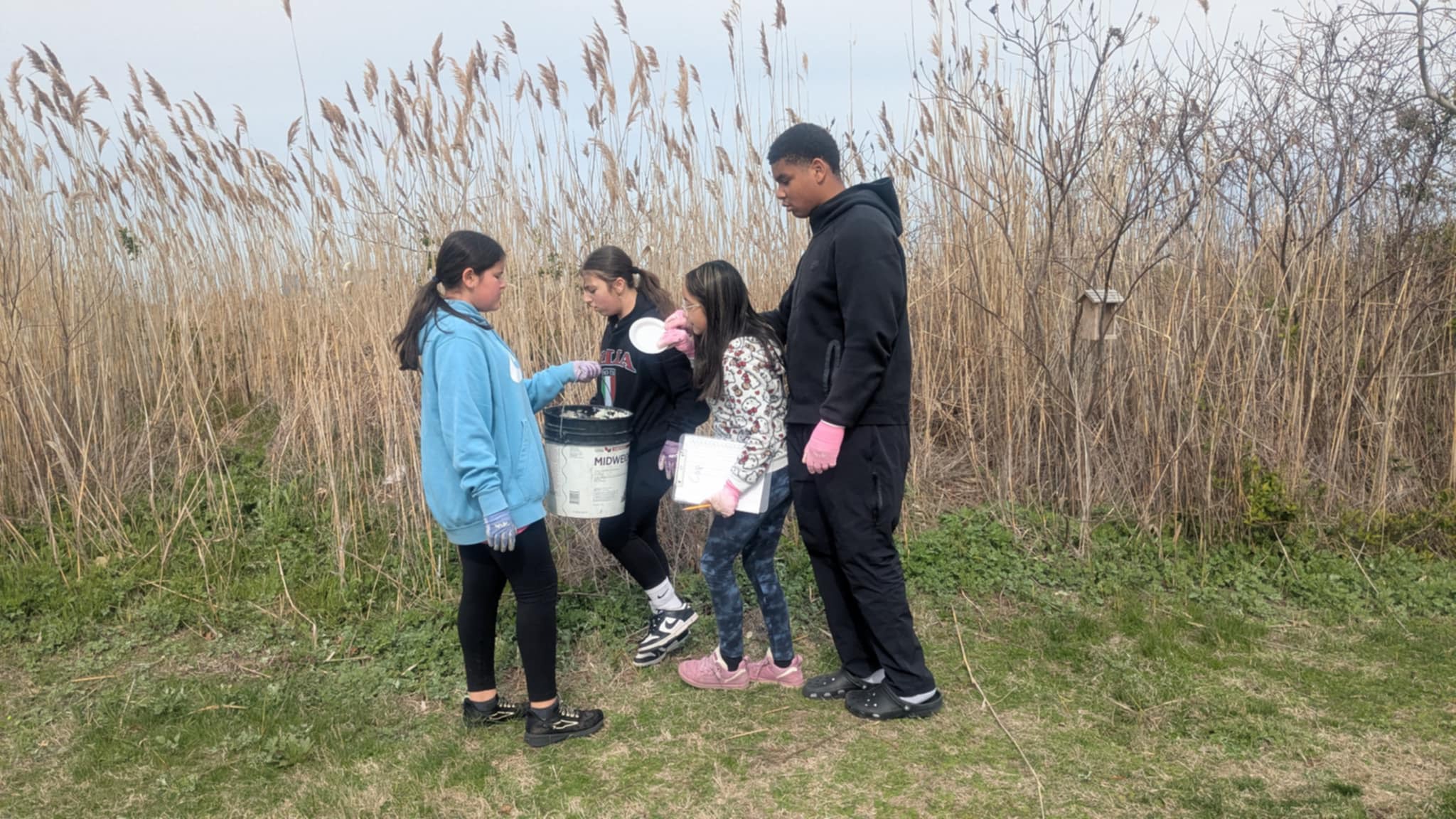 VECC Beach cleanup April 2025