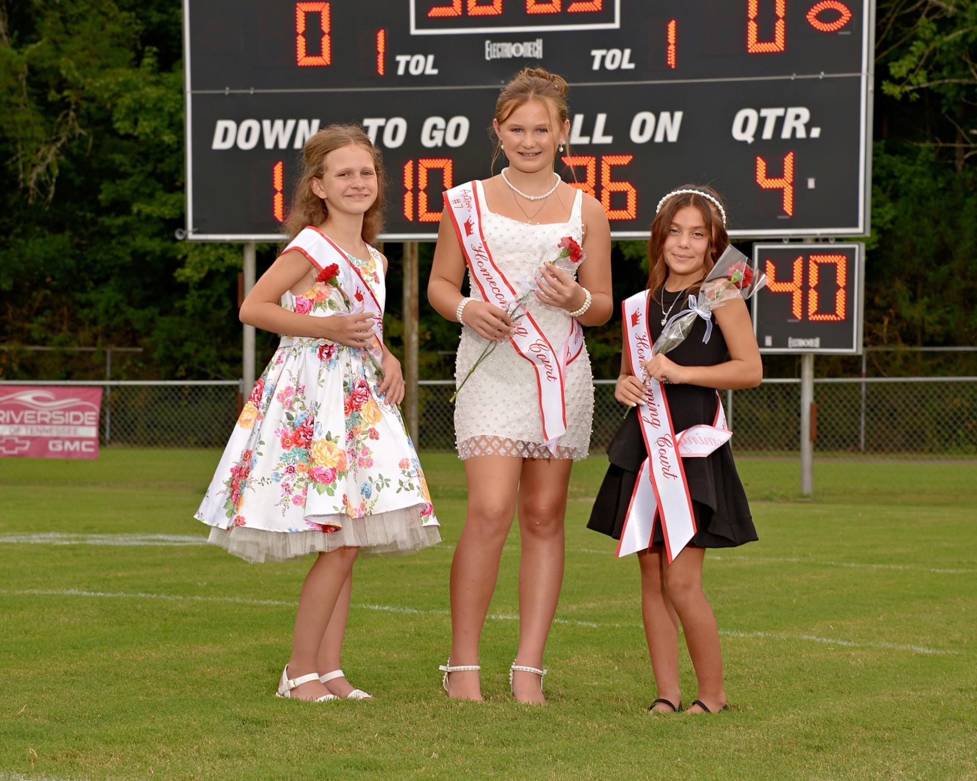 5th grade homecoming attendants