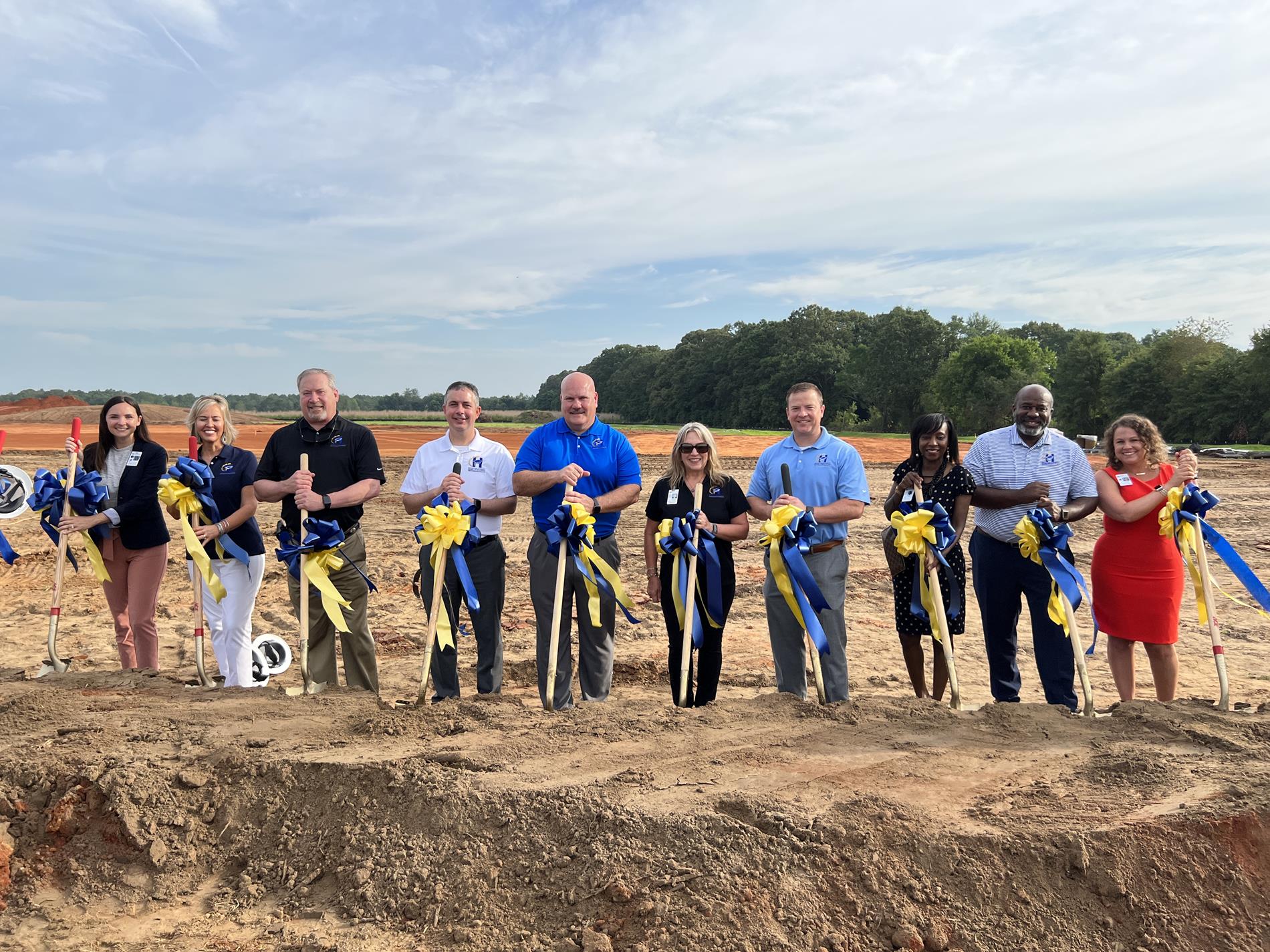 Executive Cabinet and LRPS/LRES Administration at the Groundbreaking Ceremony 06.17.2022