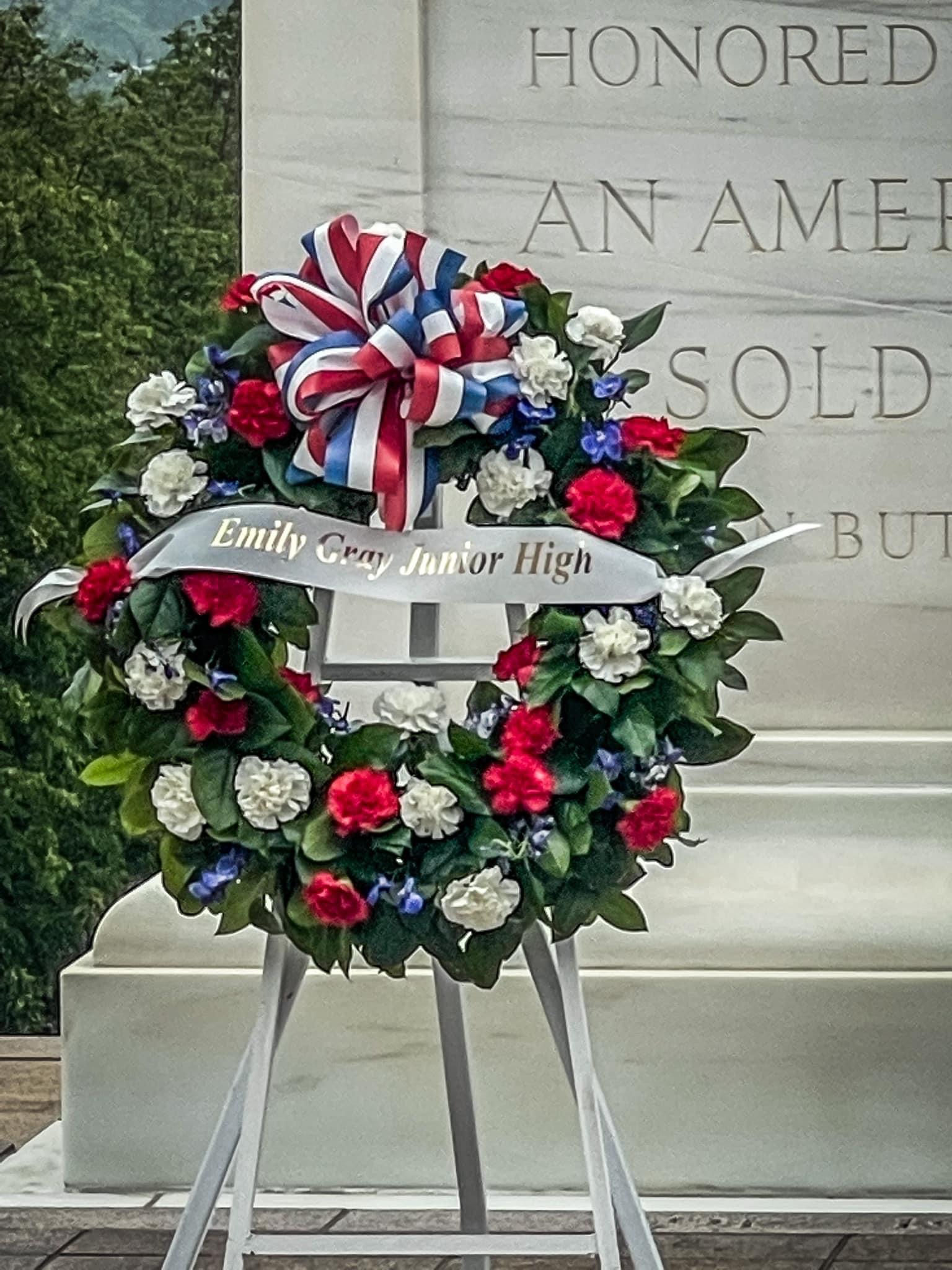 Wreath at the tomb of the unknown soldier