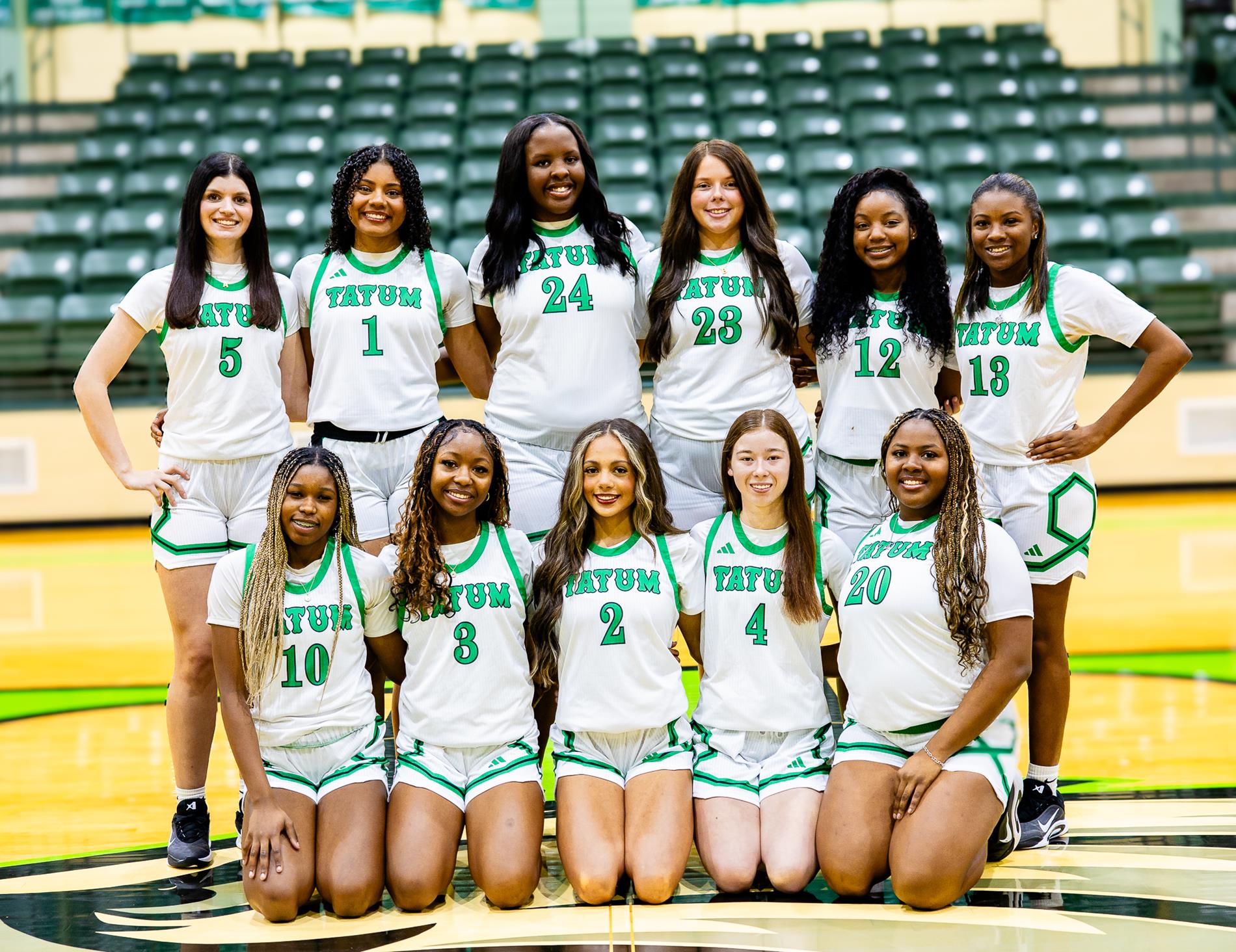 Lady Eagles Basketball Team Photo