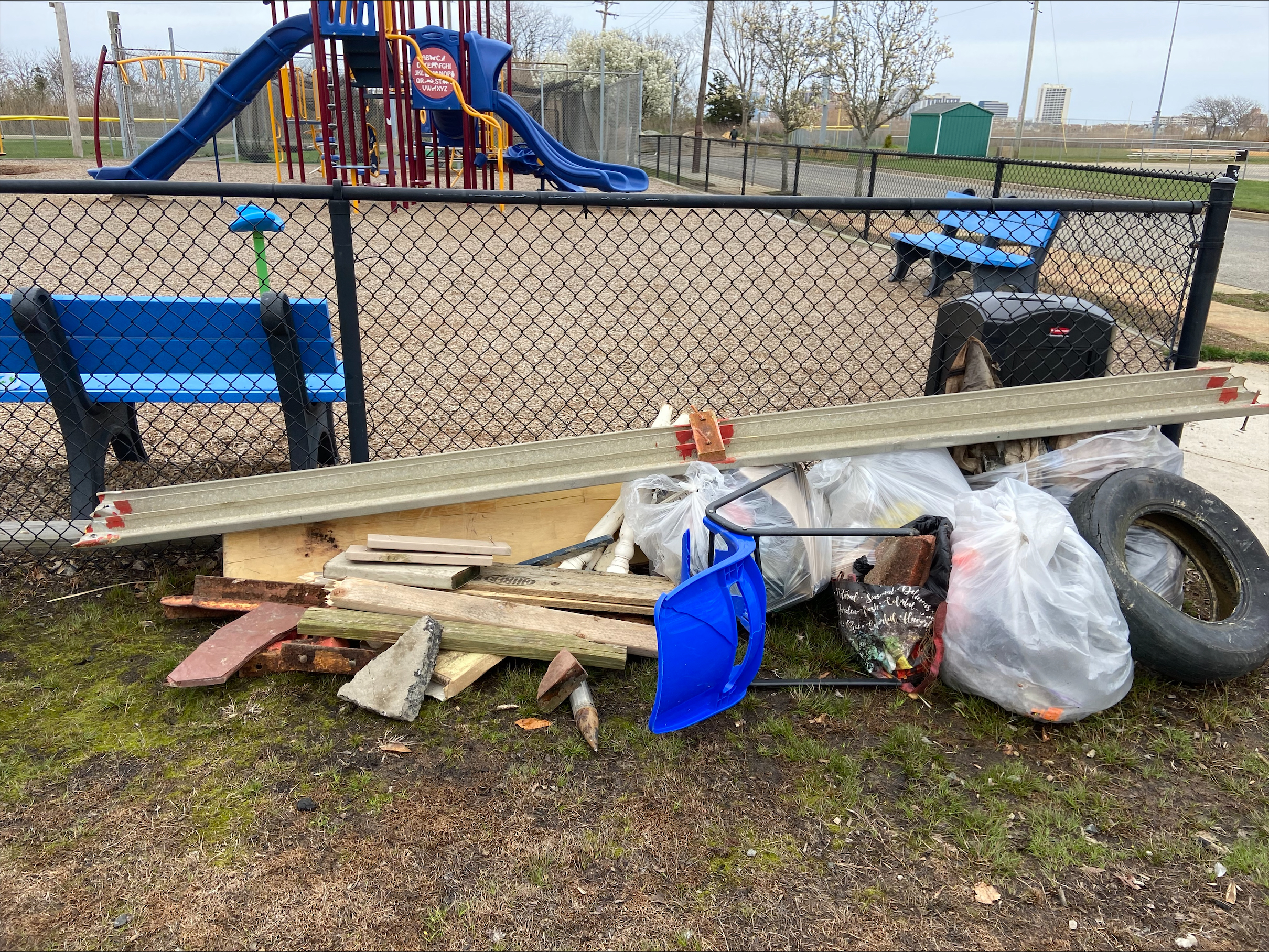 VECC Beach cleanup April 2025