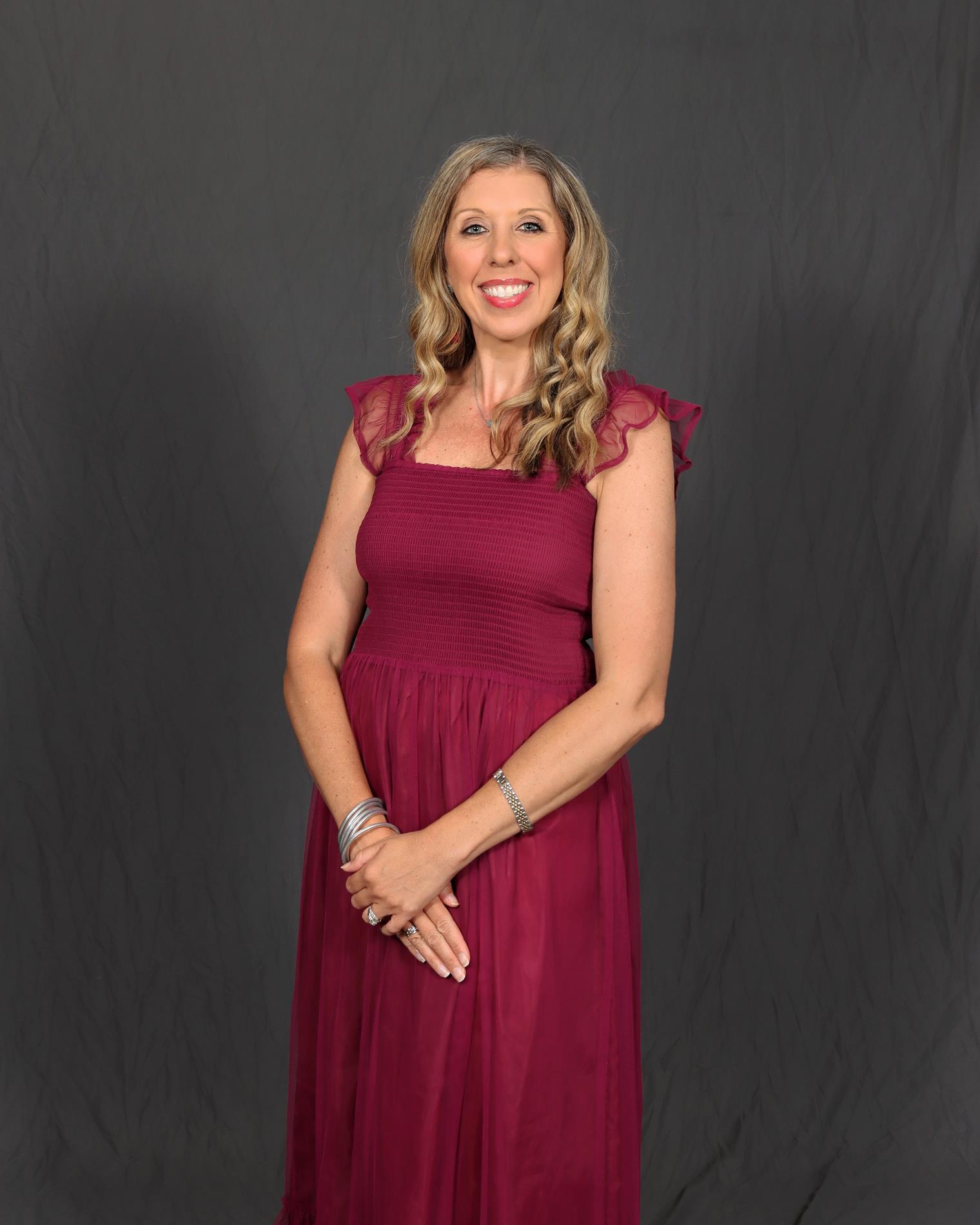 holly williams
