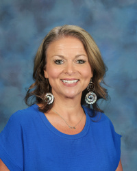 Jerie Lewis, Counselor