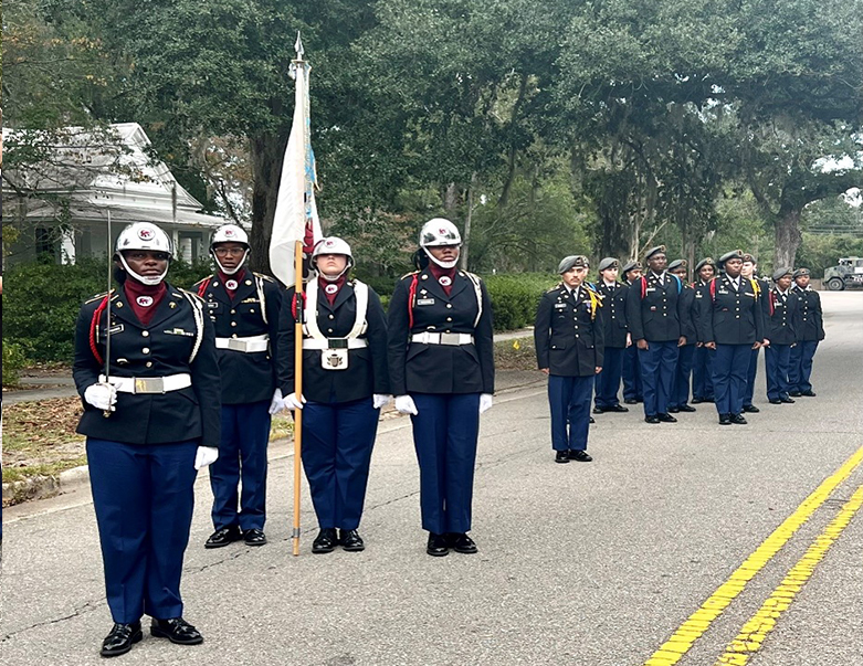 Bamberg Erhardt High School participate in Walterboro Veterans Day parade in honor of those who served our grateful nation.