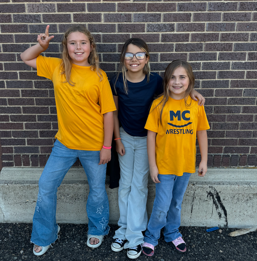 4th grade girls blue and gold day