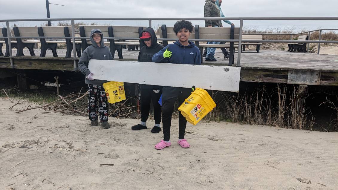 VECC Beach cleanup April 2024