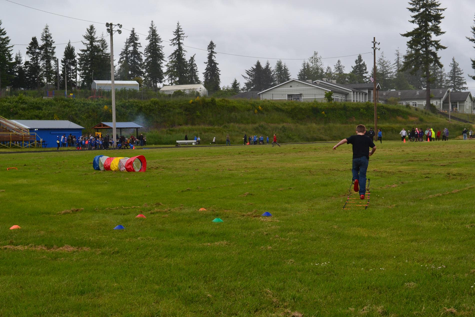 Student demonstrating the obstacle course