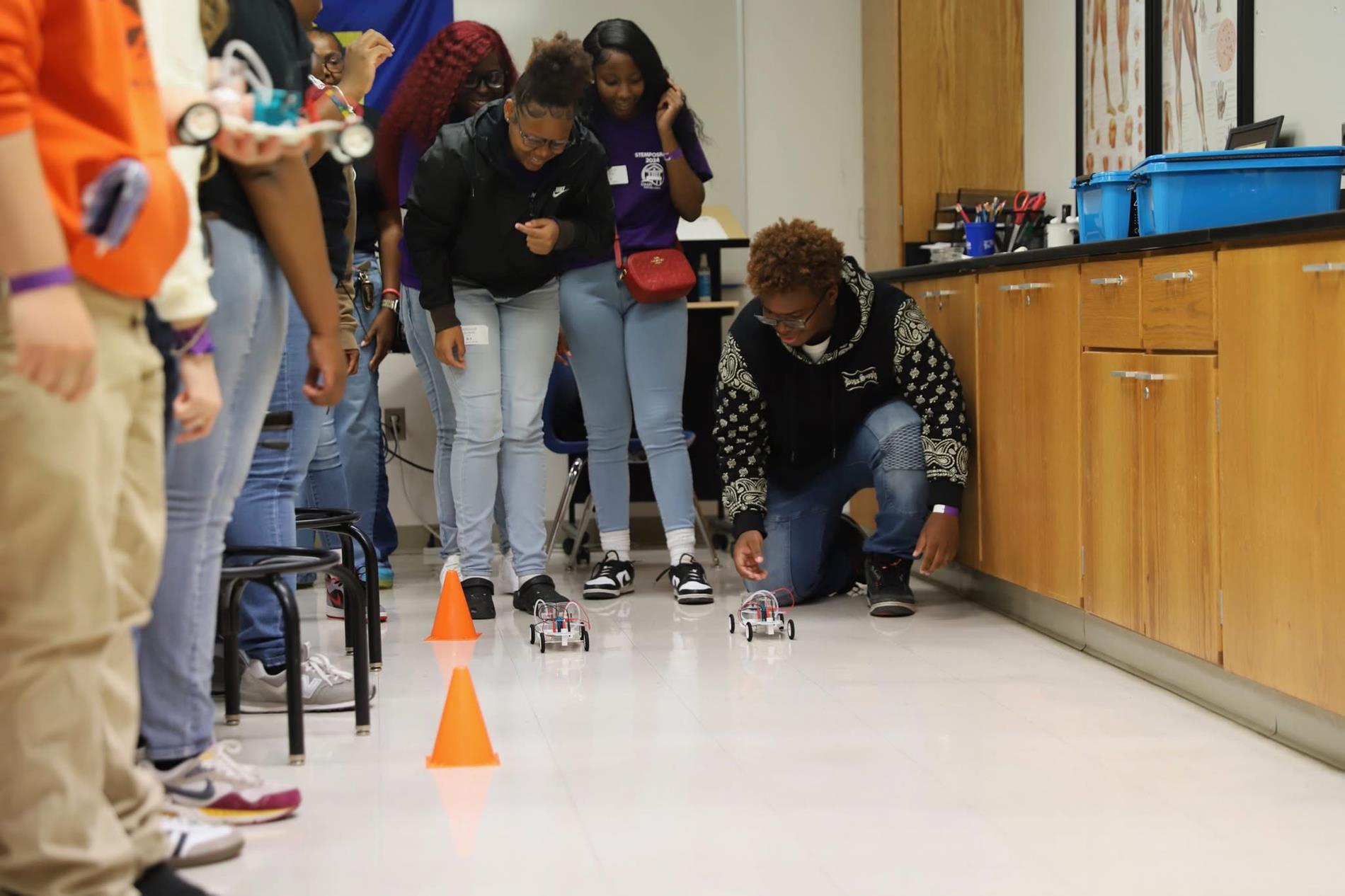 Health and Robotics students at CoLin Stemposium