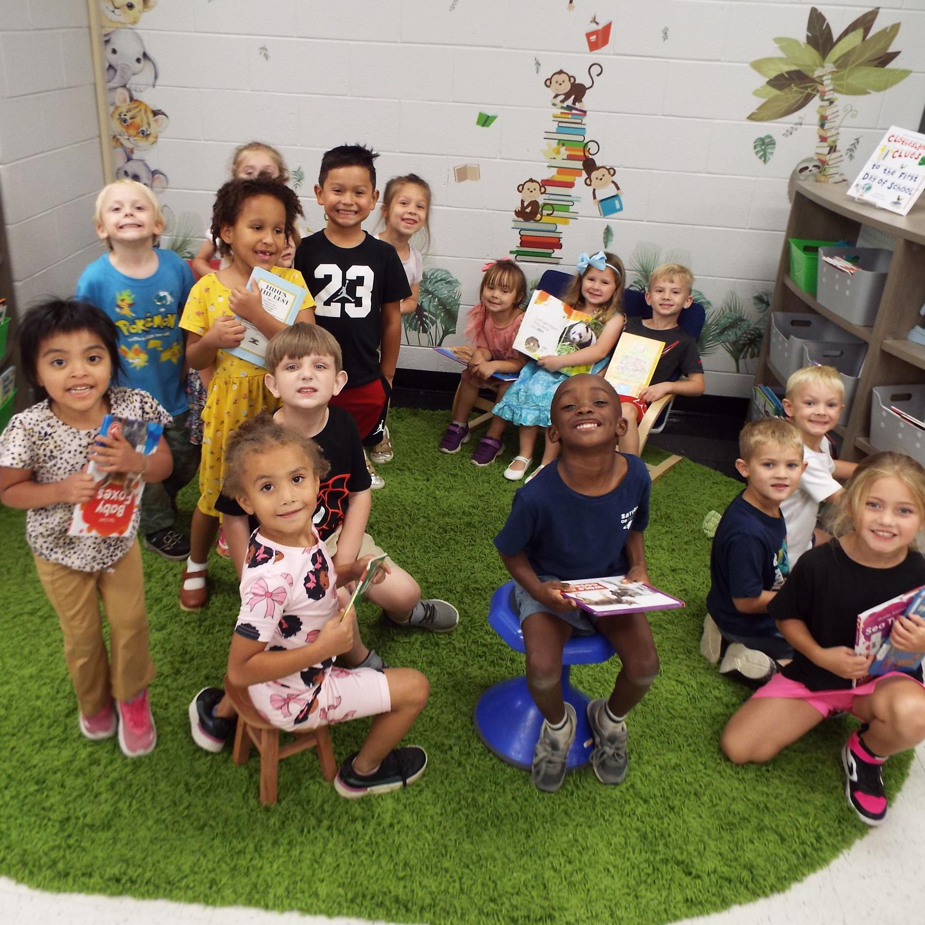 Kdg reading in library
