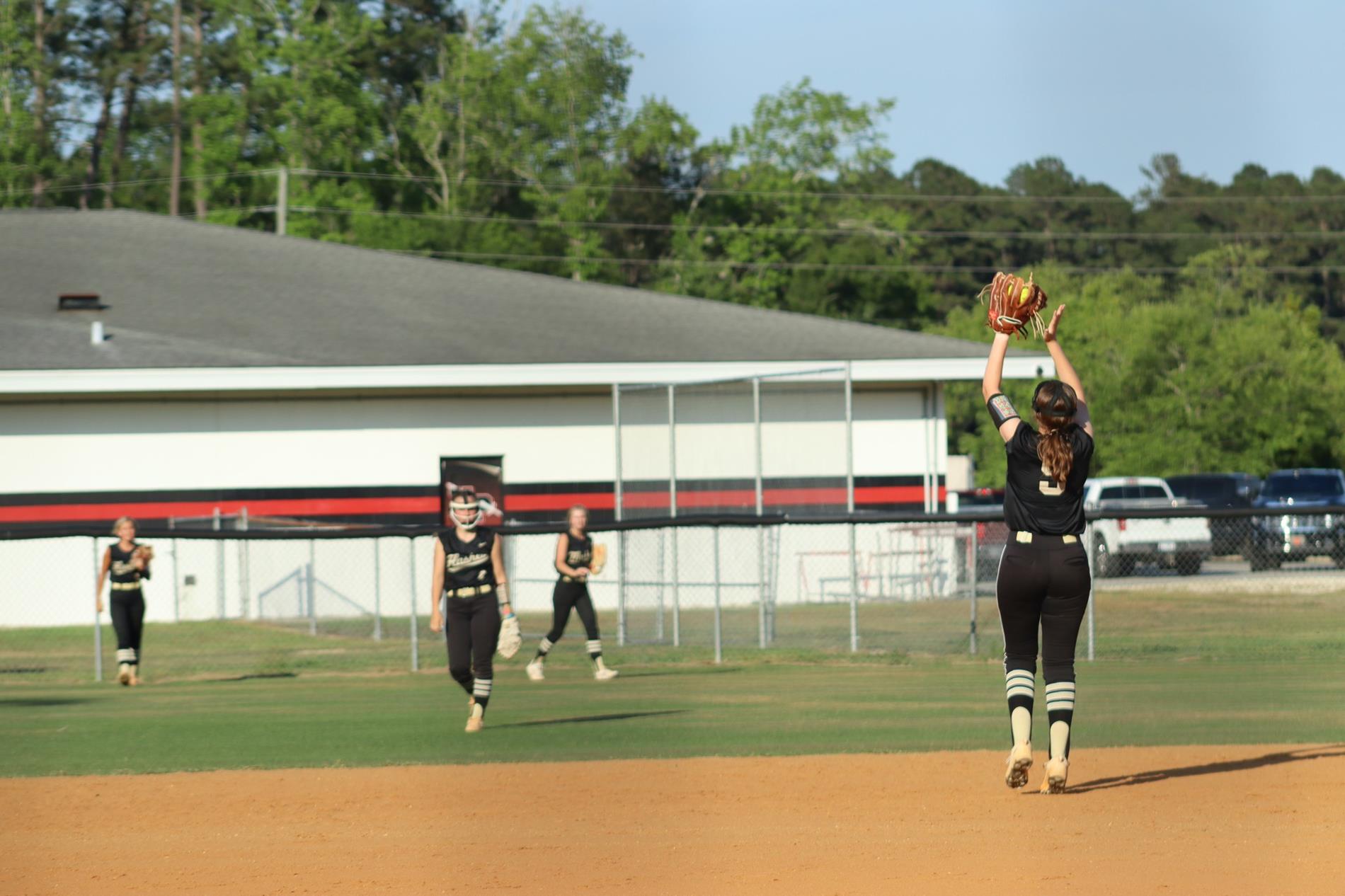 Softball 24-25