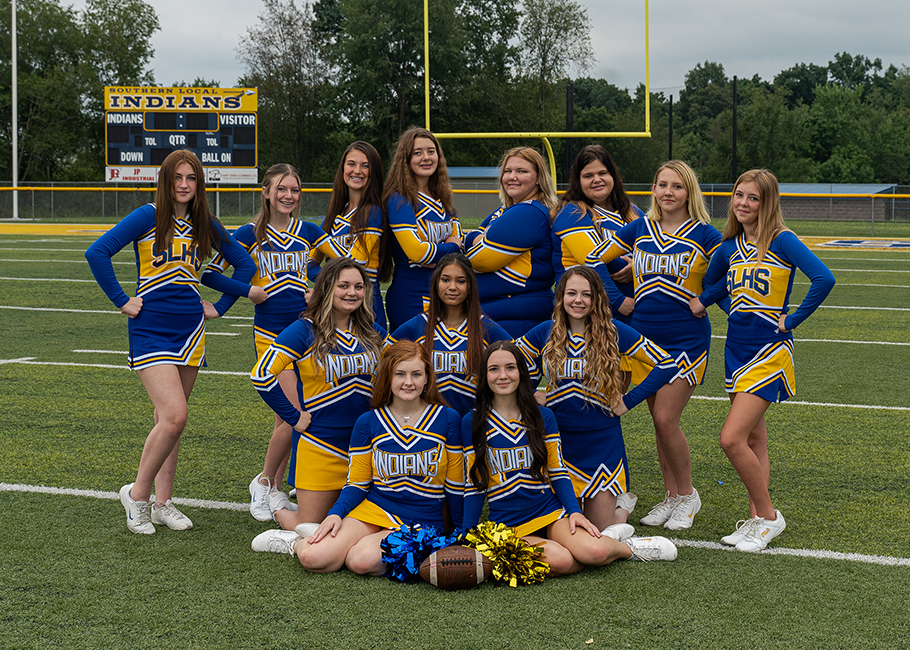 2021 Football Cheerleaders