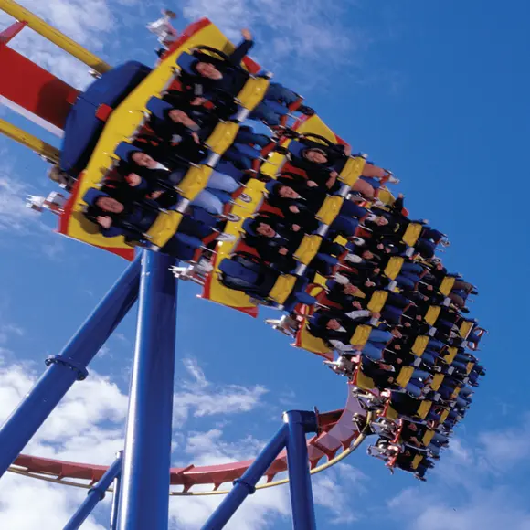 Photo from the Six Flags over Georgia official website.