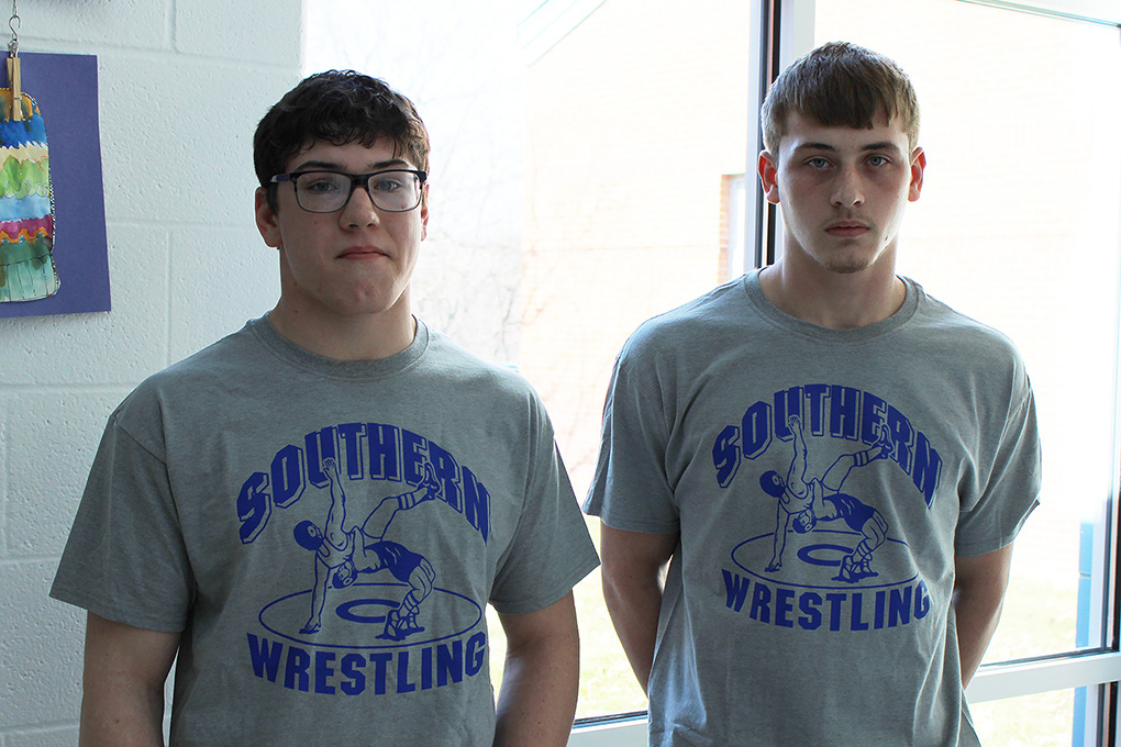 State bound wrestlers