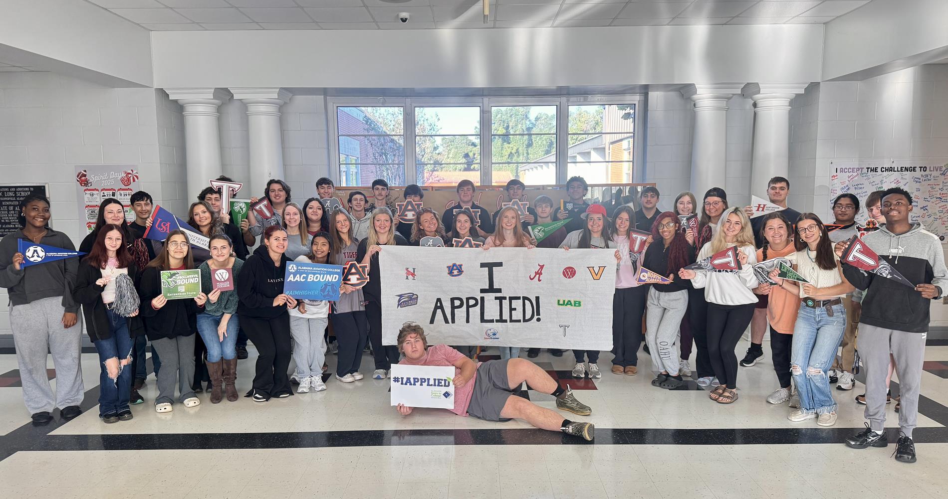 Seniors applied for college