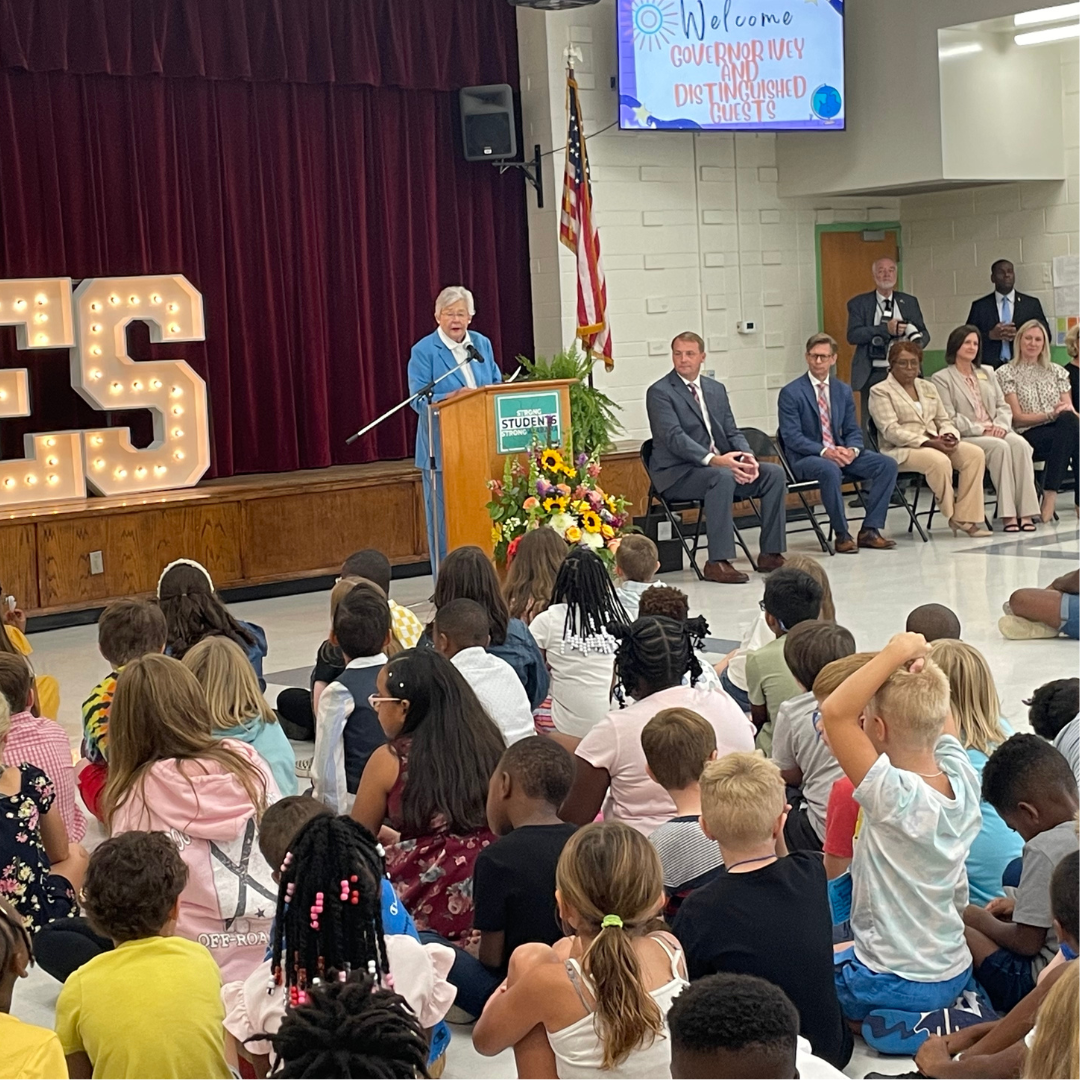 Governor Ivey Celebrates ACS Summer Camp Reading Success