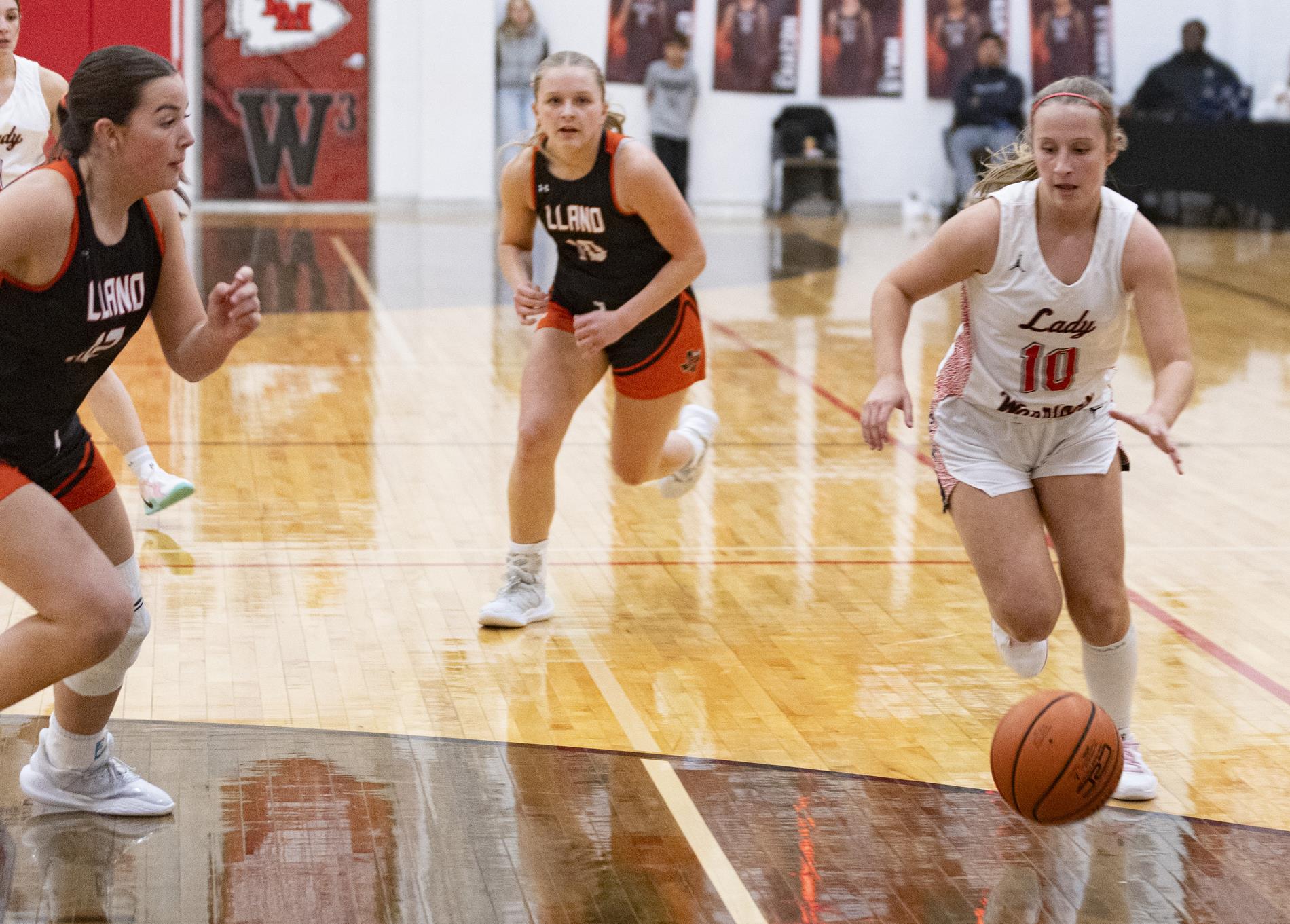 Ingram Tom Moore girls basketball vs Llano