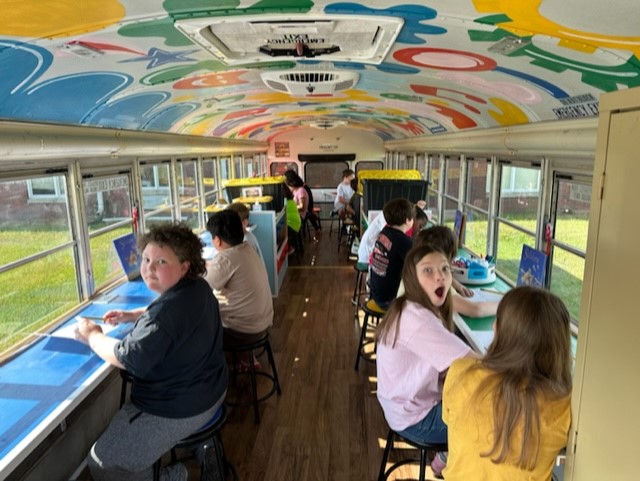 Students on STEAM Bus