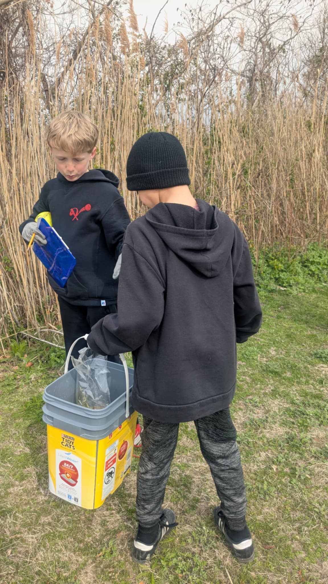 VECC Beach cleanup April 2025